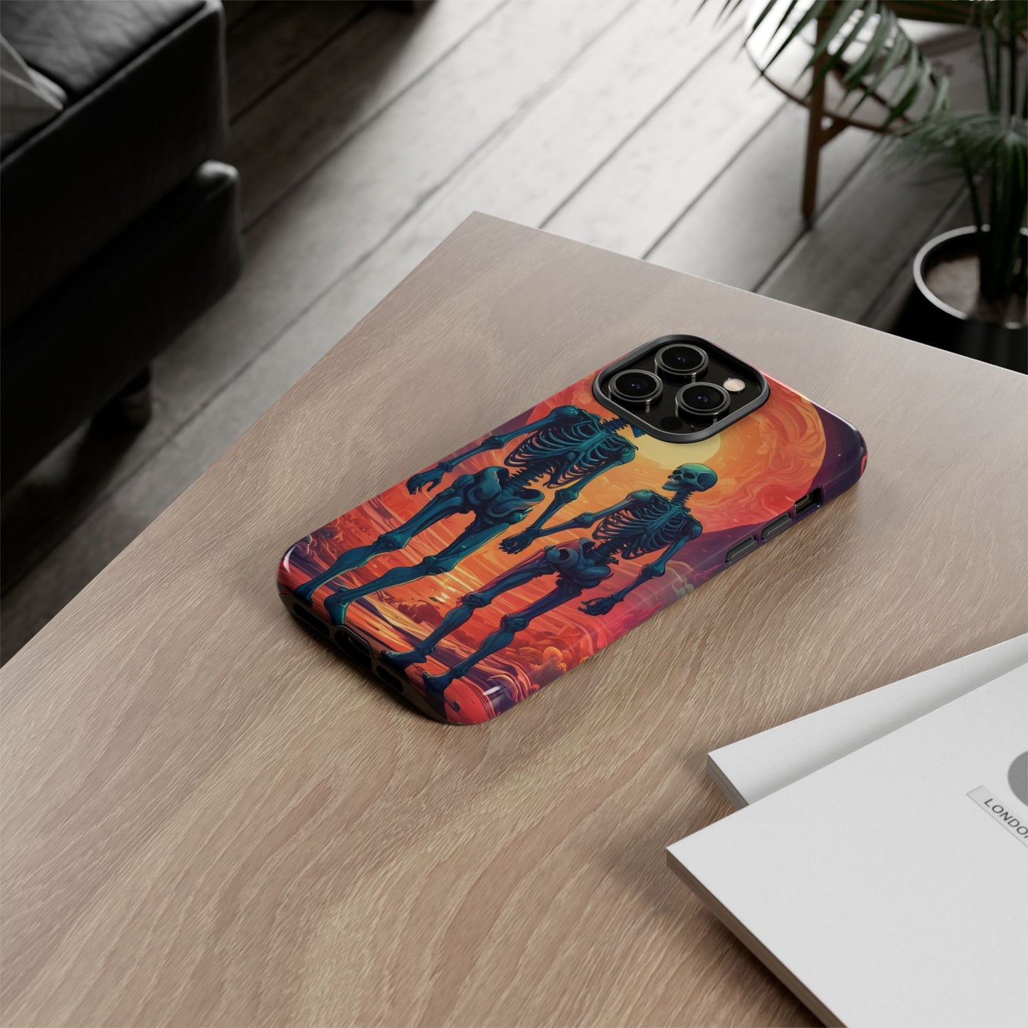 Carcasa de teléfono con esqueletos románticos, funda resistente para teléfono, accesorio de Halloween, regalo único, funda de teléfono para parejas, estética espeluznante.