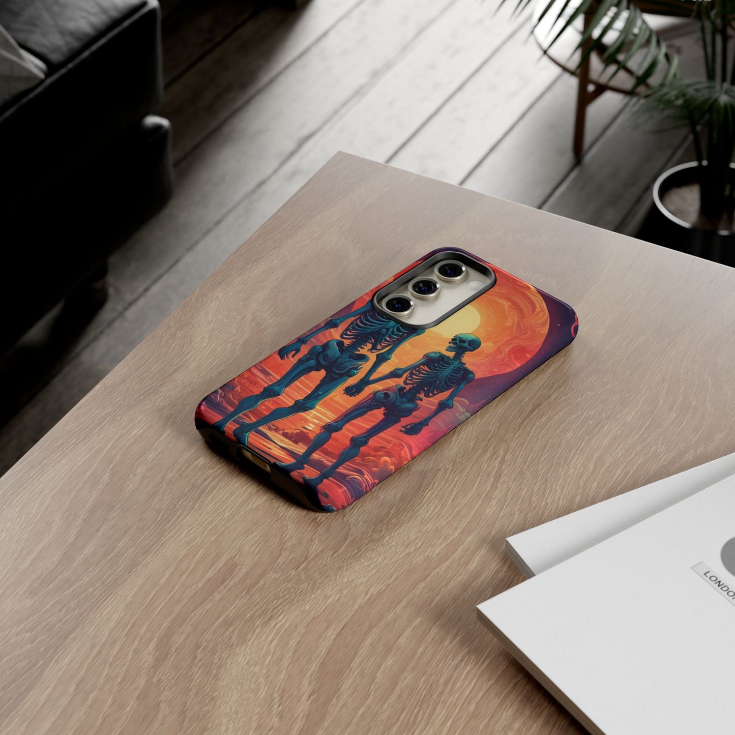 Carcasa de teléfono con esqueletos románticos, funda resistente para teléfono, accesorio de Halloween, regalo único, funda de teléfono para parejas, estética espeluznante.