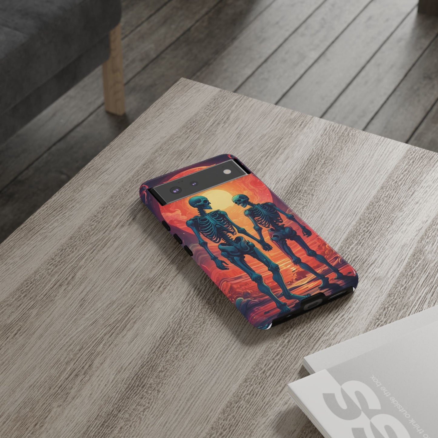 Carcasa de teléfono con esqueletos románticos, funda resistente para teléfono, accesorio de Halloween, regalo único, funda de teléfono para parejas, estética espeluznante.