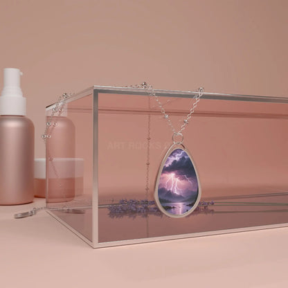 Lightning Storm Oval Necklace - One Size / Silver - Accessories