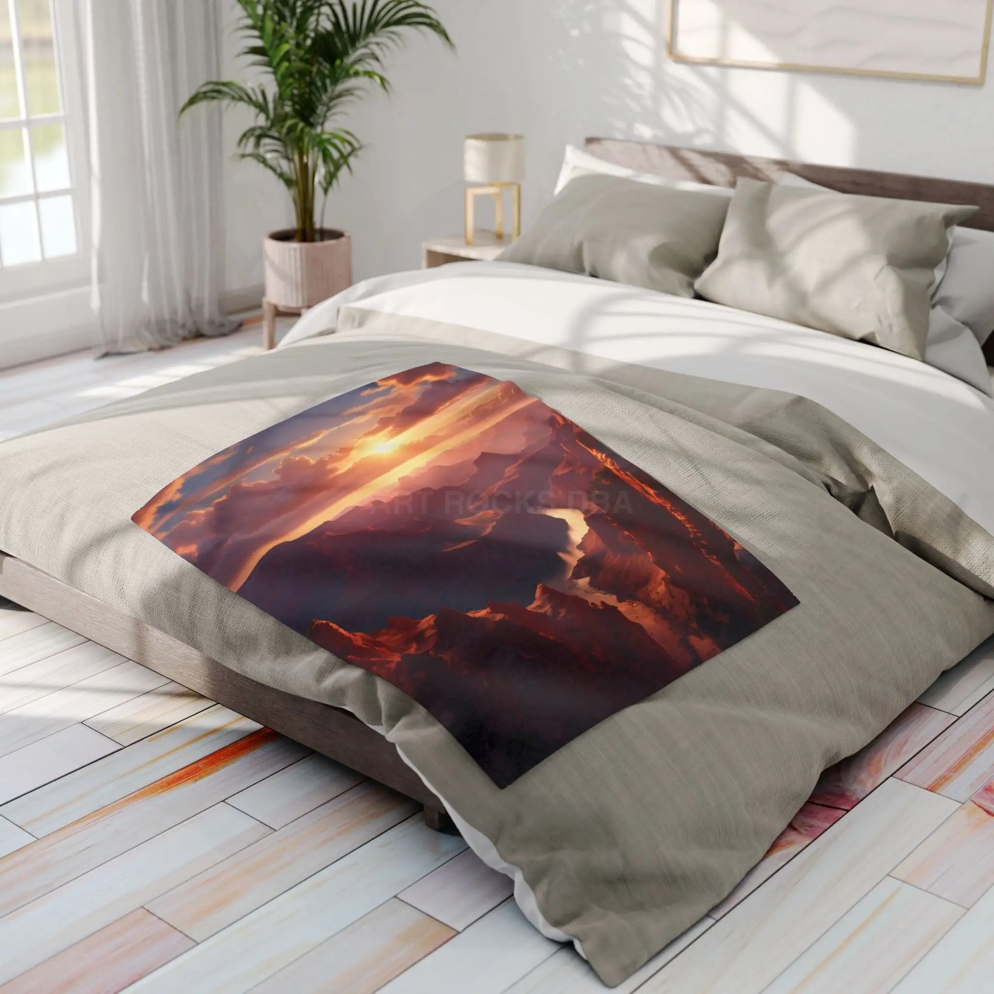 Sunset Canyon Arctic Fleece Blanket - Cozy Throw Mountain Decor Gift for Nature Lovers Camping Essential Home Warmth